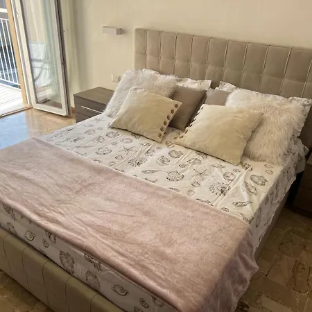 Alba D'oro Solo Famiglie E Coppie 아파트 *